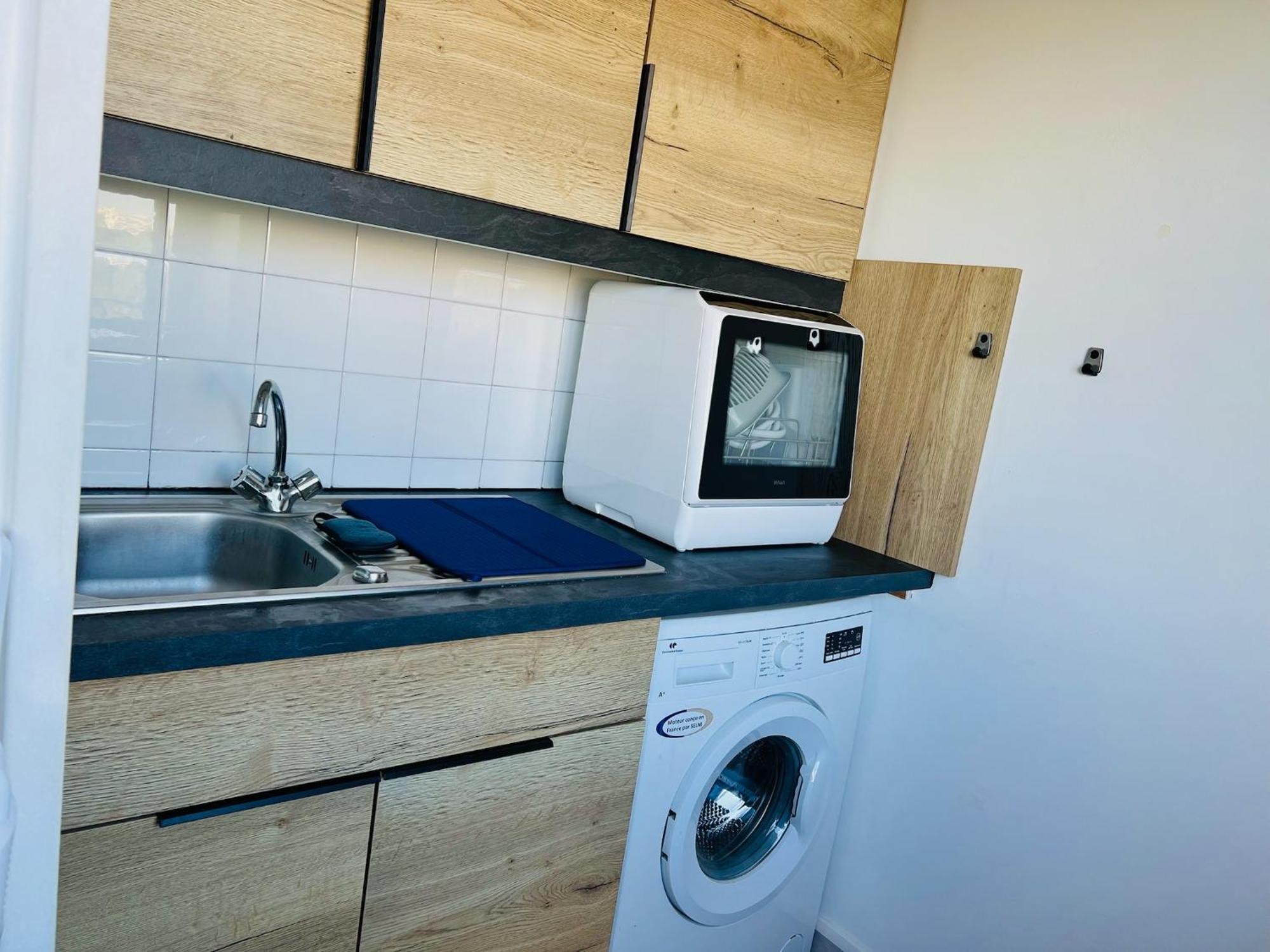 Toits Nantais - Cosy Avec Vue - Parking Gratuit Apartment